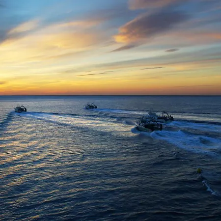 Canyelles Platja Росас